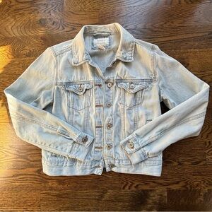 Forever 21 Light Wash Denim Jacket